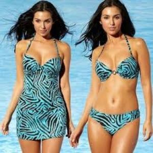 AMBRIELLE Turquoise Zebra Bra-Sized Tankini Top E3